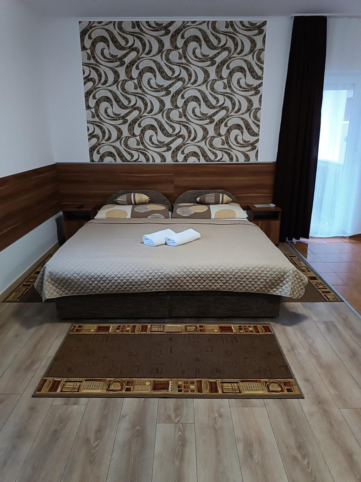 Boglarka Vendeghaz Apartment โมชนมายารูวาร์ ภายนอก รูปภาพ